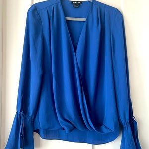 Beautiful blue long sleeve shirt